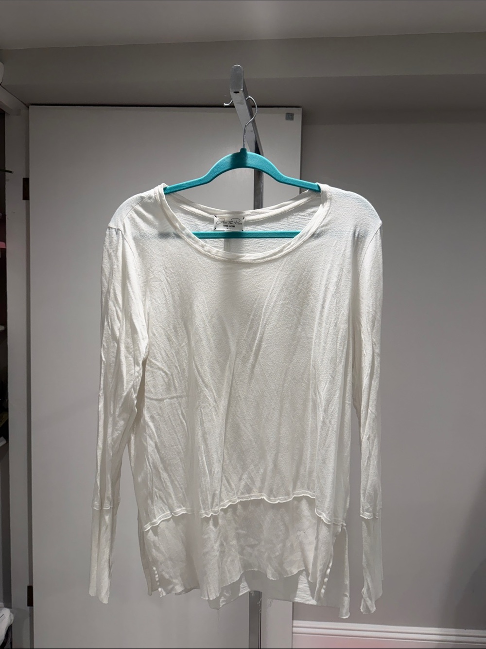 Lightweight White Long-Sleeve Women's Top